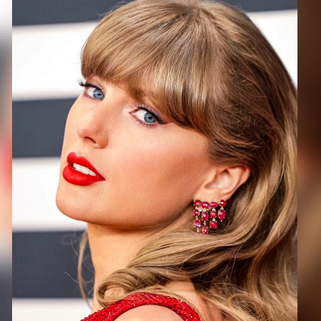 Taylor Swift π¦β¨ππ§£πΆοΈπππͺ©ππβοΈ